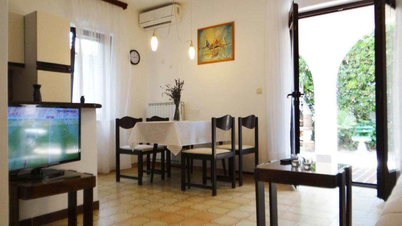 Apartman Magasic Крк Экстерьер фото